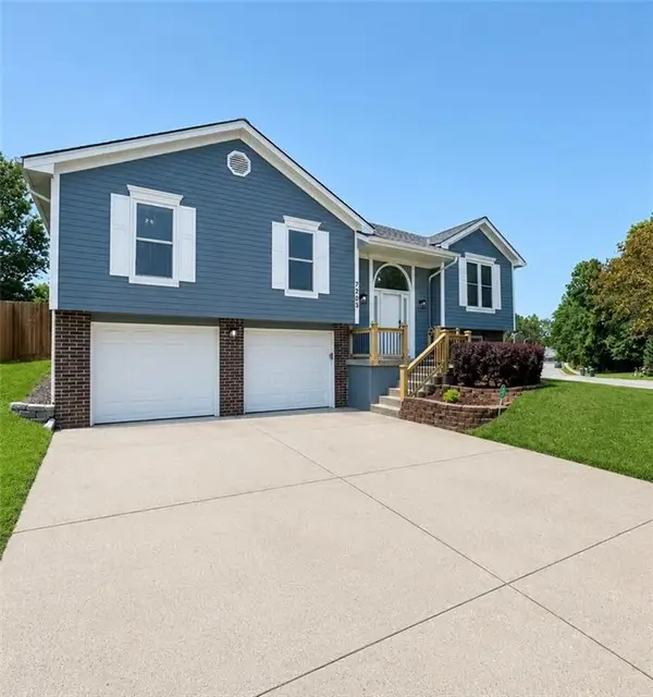 7203 NE 73rd Terrace, Kansas City, MO 64119