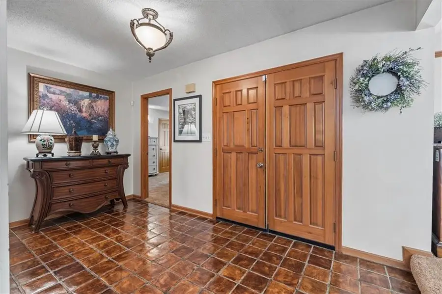11715 W 102nd Terrace, Overland Park, KS 66214 - #2