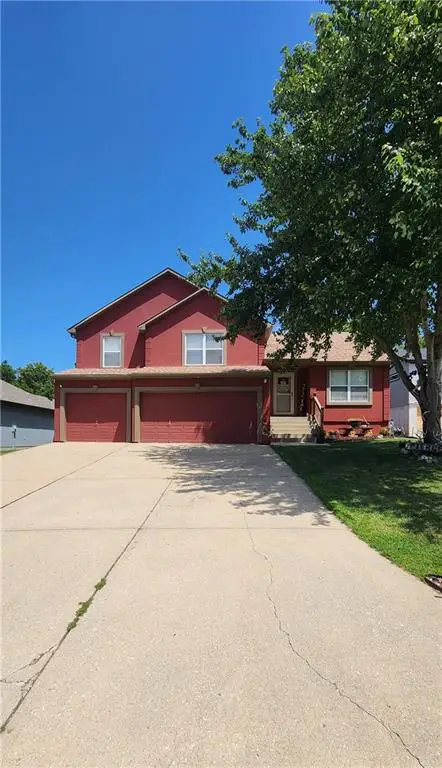 19504 Woodsbury Street, Independence, MO 64058 - #2