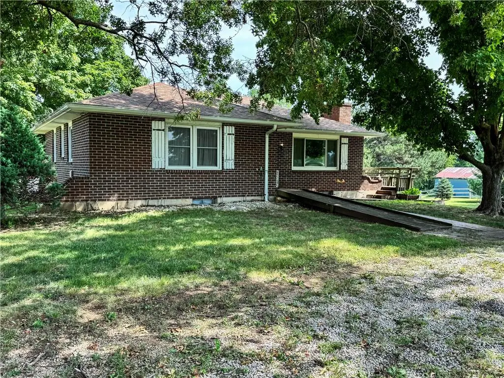 22217 S Victory Road, Spring Hill, KS 66083 - #1
