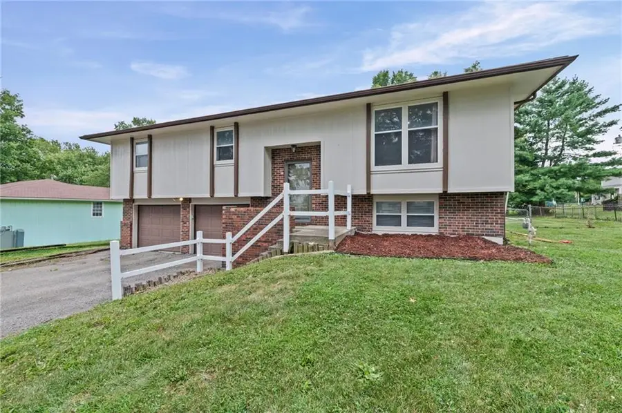 407 Sellers Place, Lathrop, MO 64465 - #3