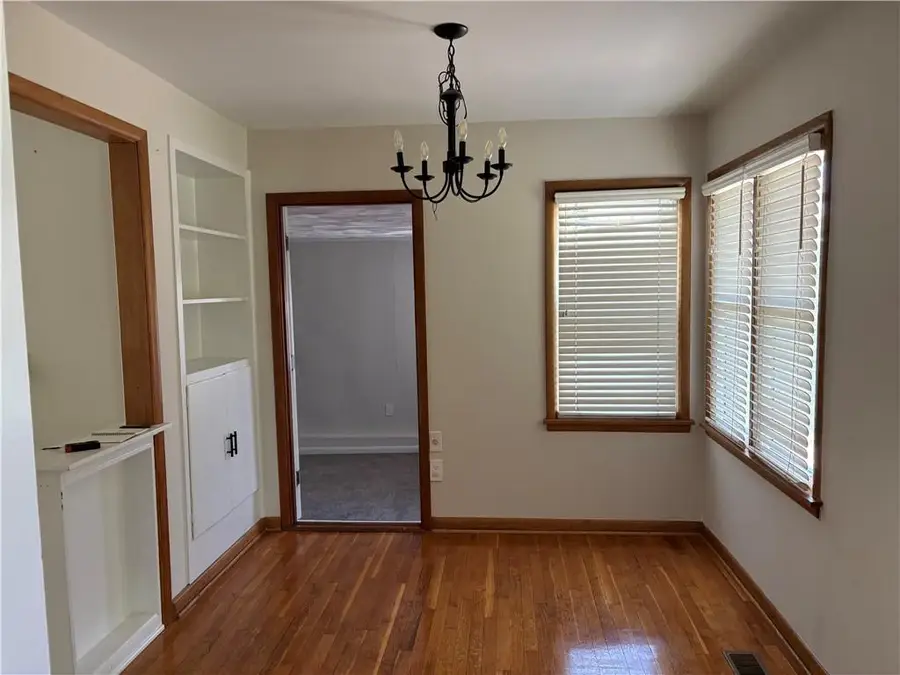 2405 E Mechanic Street, Harrisonville, MO 64701 - #3
