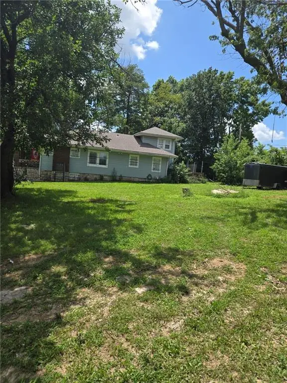 3122 Myrtle Avenue, Kansas City, MO 64128 - #1