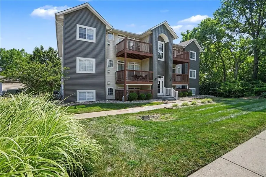 17201 E 32nd Street S #11, Independence, MO 64055 - #2