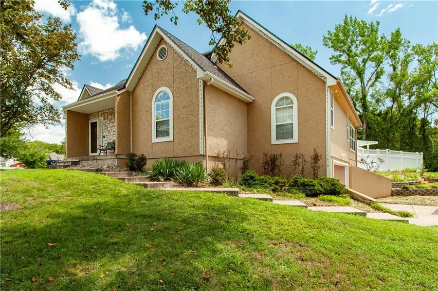 11917 Virginia Avenue, Kansas City, MO 64146 - #3