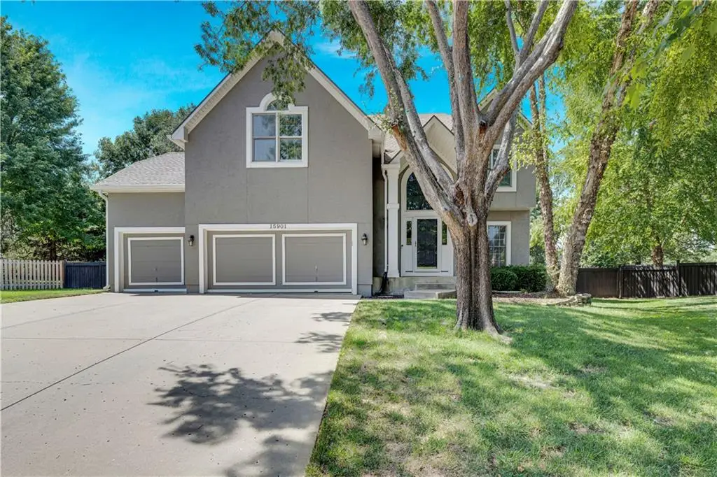 15901 Birch Street, Stilwell, KS 66085 - #1