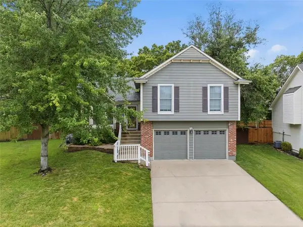 22625 W 64th Terrace, Shawnee, KS 66226