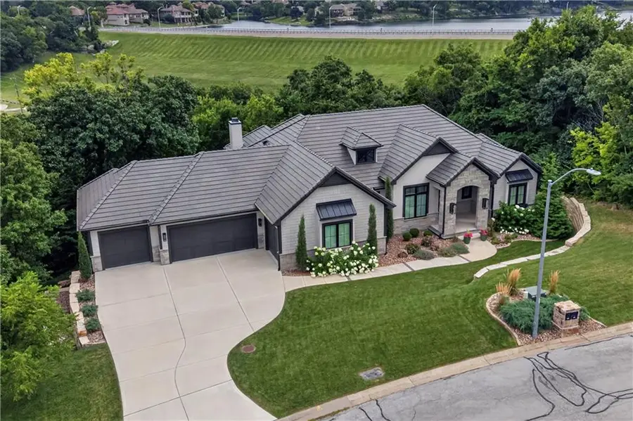 4761 NW Canyon Road, Lees Summit, MO 64064 - #3