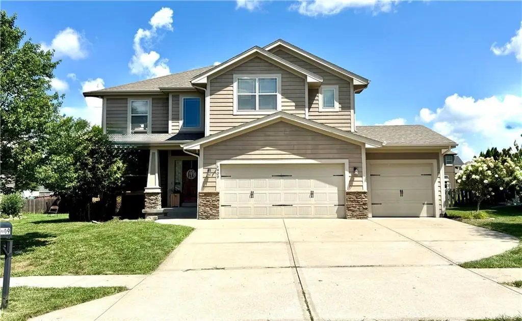 409 SW Webster Drive, Blue Springs, MO 64014 - #1