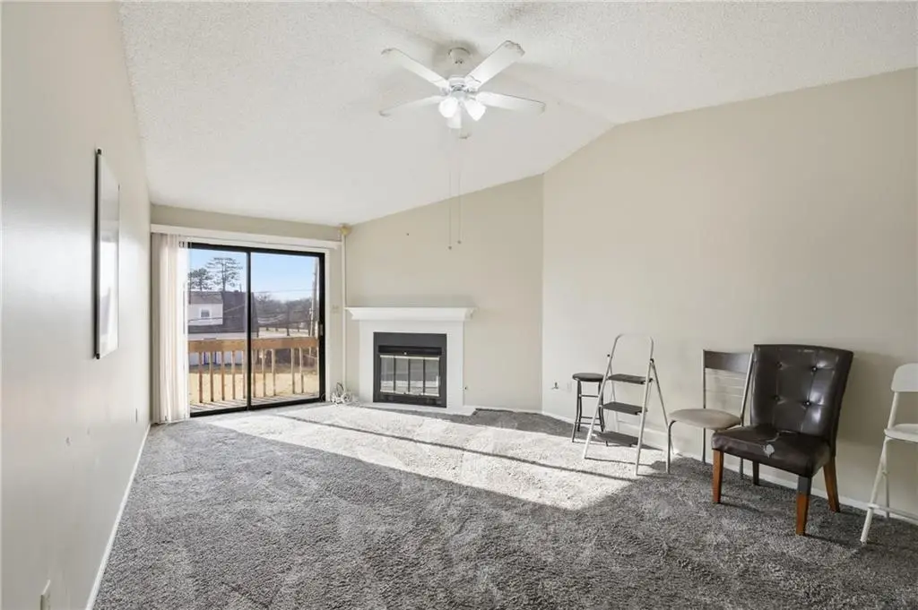 8139 Holmes Road #202, Kansas City, MO 64131 - #1
