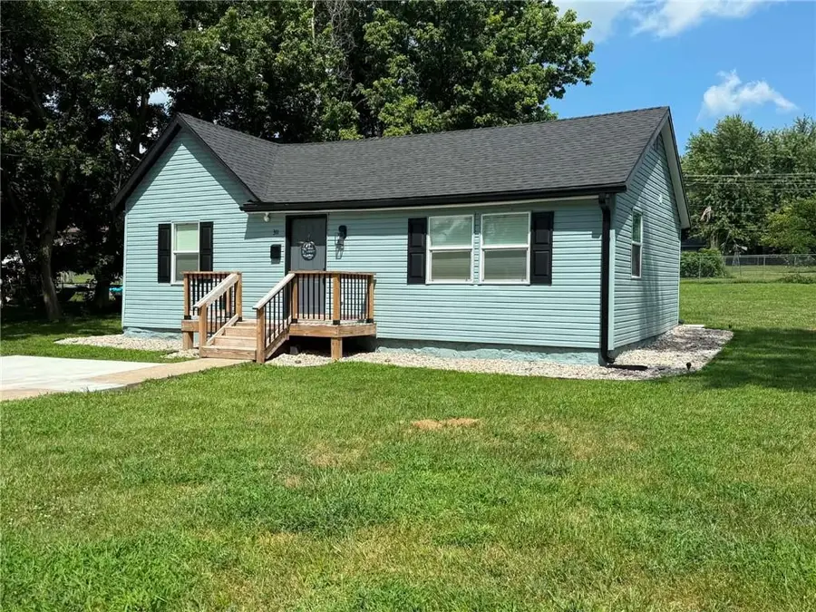 311 May Street, Excelsior Springs, MO 64024 - #3