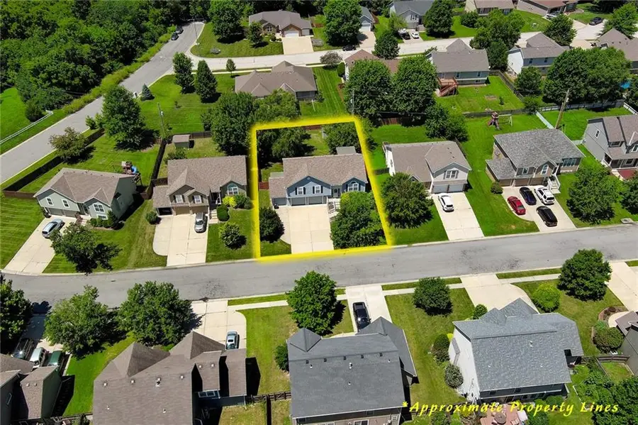 2606 S 24th Street, Leavenworth, KS 66048 - #2