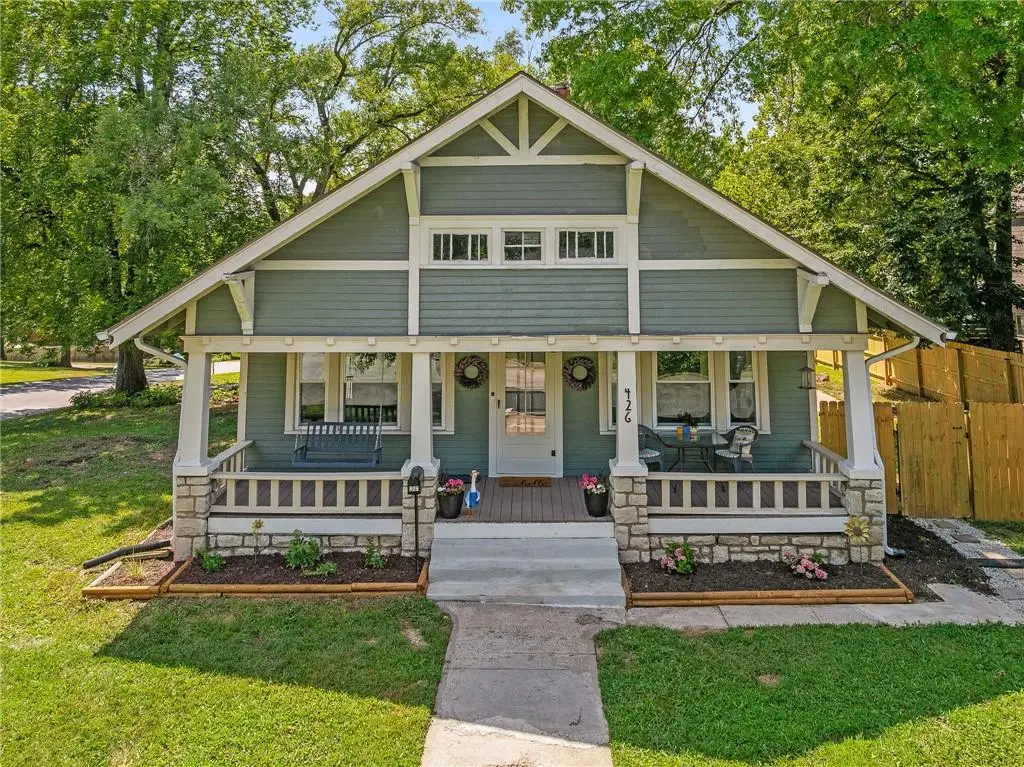 426 N Nettleton Avenue, Bonner Springs, KS 66012 - #1