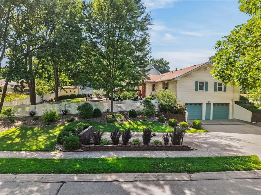 7301 NW 79th Street, Kansas City, MO 64152 - #3