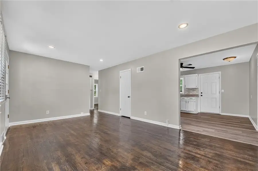 9108 Central Street, Kansas City, MO 64114 - #3