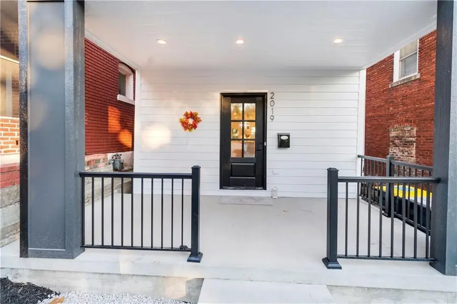 2019 Summit Street, Kansas City, MO 64108 - #2