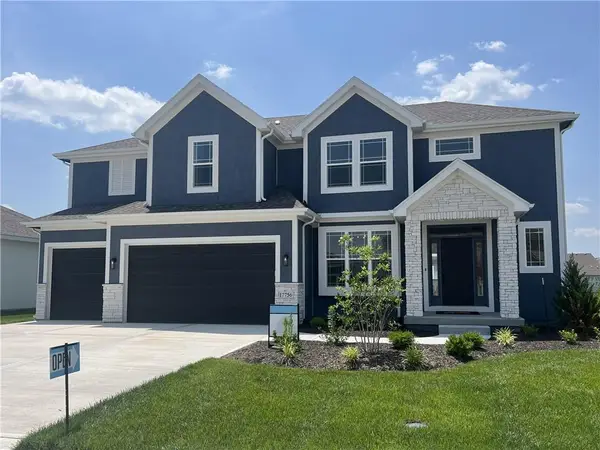 17446 W 169th Place, Olathe, KS 66062