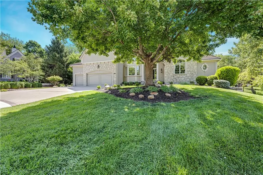 10853 S Cedar Niles Circle, Olathe, KS 66061 - #3