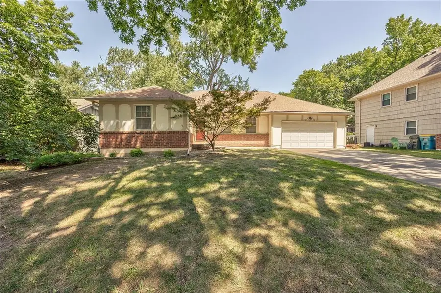 9610 W 97th Street, Overland Park, KS 66212 - #3