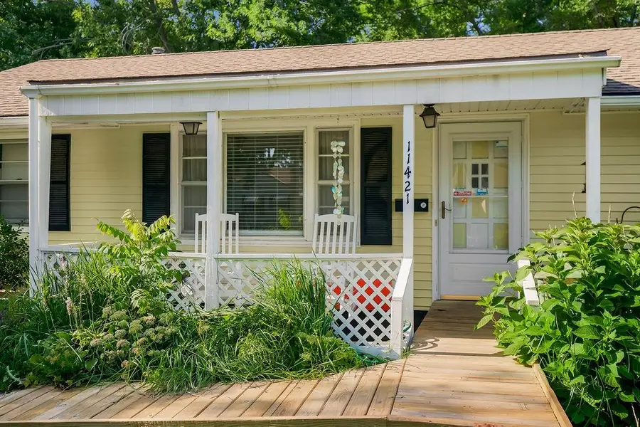 11421 W 69th Street, Shawnee, KS 66203 - #2