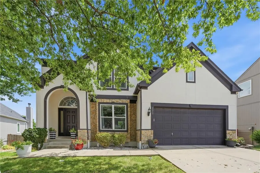 9317 N Charlotte Court, Kansas City, MO 64155 - #3