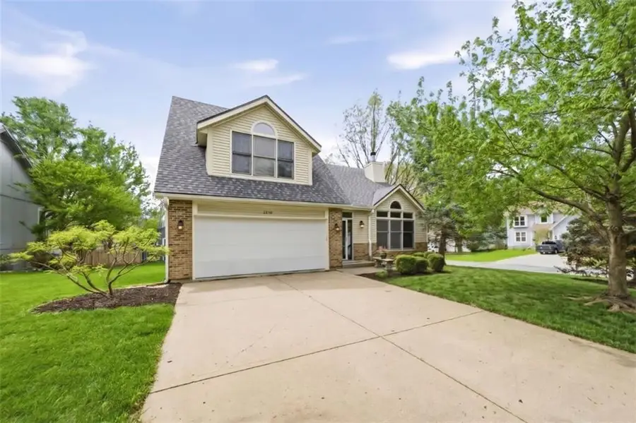 12502 S Alcan Circle, Olathe, KS 66062 - #2