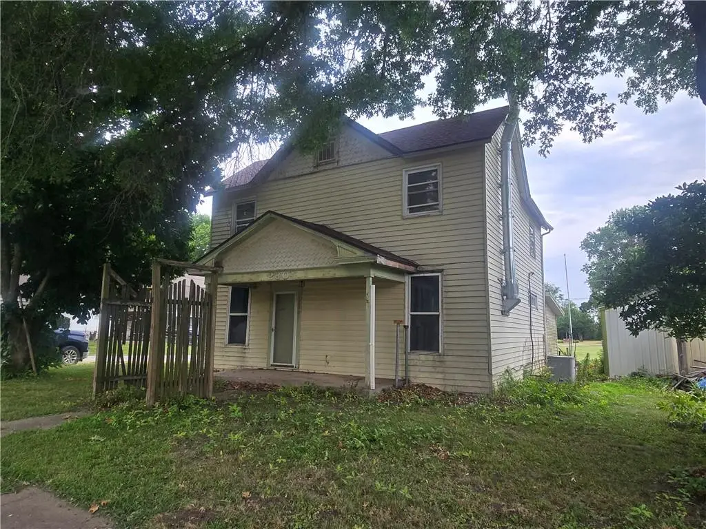 230 S Osage Street, Buckner, MO 64016 - #1