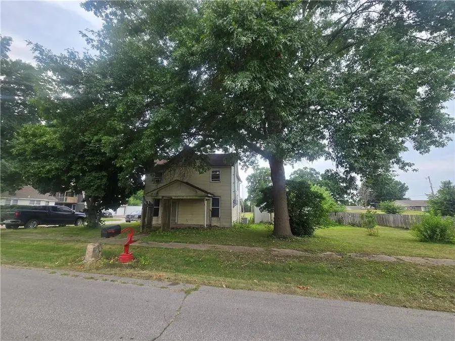 230 S Osage Street, Buckner, MO 64016 - #2