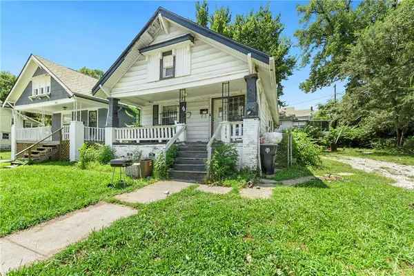 3944 Brooklyn Avenue, Kansas City, MO 64130