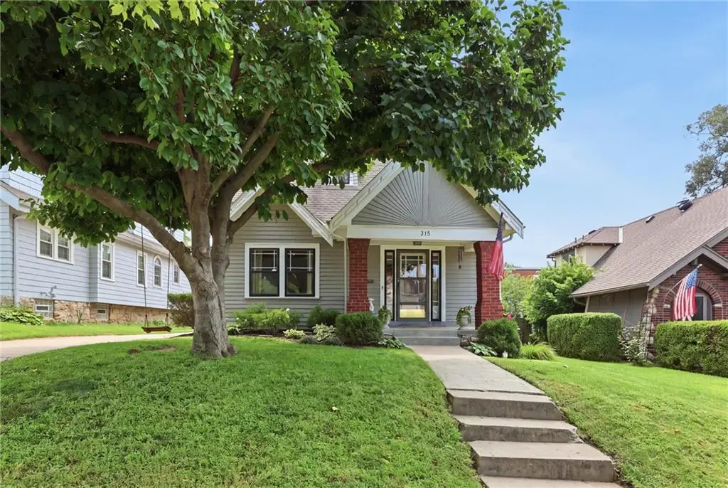 315 E 70th Terrace, Kansas City, MO 64113 - #1