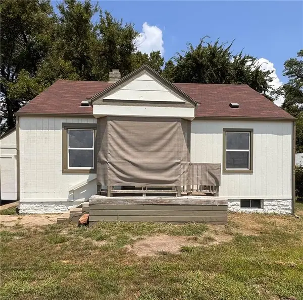 2612 E 75th Street, Kansas City, MO 64132