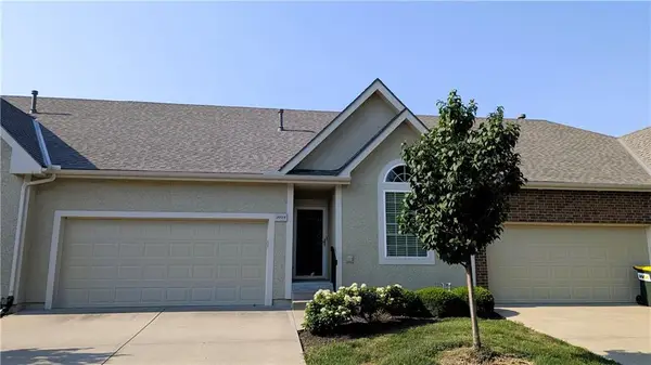 15519 W 61 Terrace, Shawnee, KS 66217