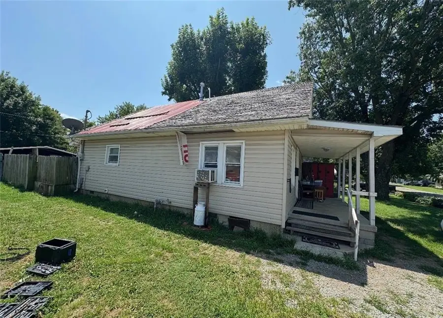103 W 25th Street, Pittsburg, KS 66762 - #2