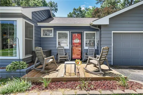 1035 Vilas Street, Leavenworth, KS 66048