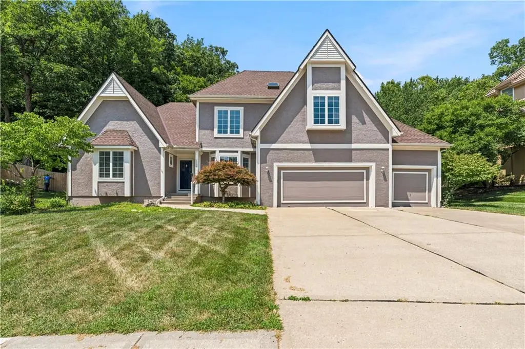 7706 N Montgall Avenue, Kansas City, MO 64119 - #1
