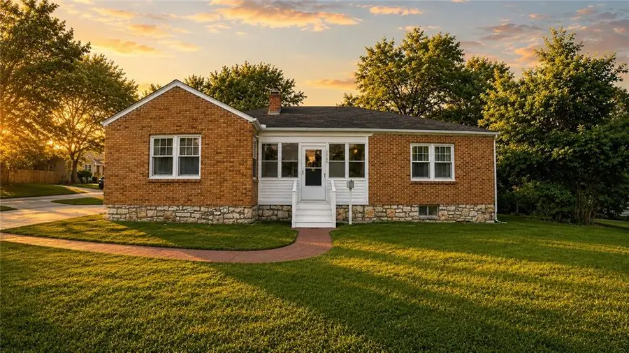 7021 Raytown Road, Kansas City, MO 64133 - #2