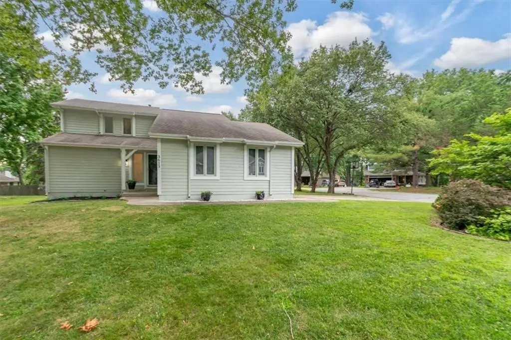 3613 SW 11th Street, Blue Springs, MO 64015 - #1