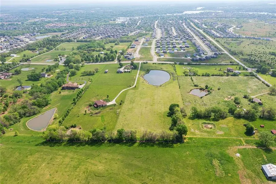 4380 SW Pryor Road, Lees Summit, MO 64082 - #3
