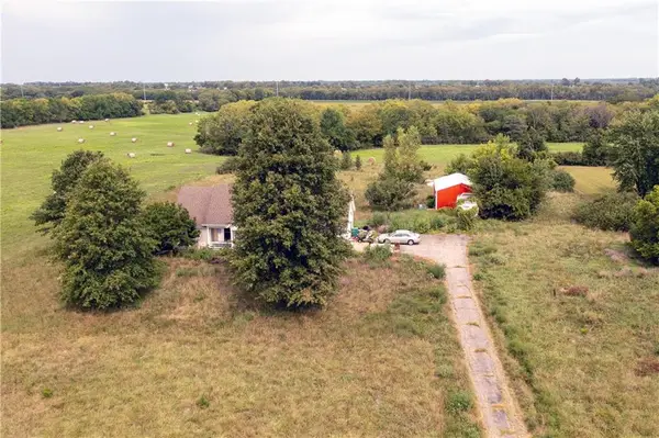 26900 W 223rd Street, Spring Hill, KS 66083