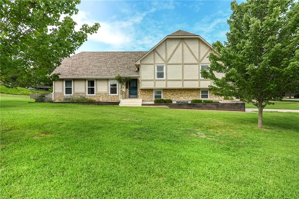 1100 SW 44th Street, Blue Springs, MO 64015 - #1