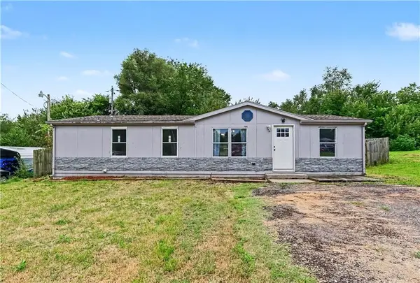 602 Ratz Street, Valley Falls, KS 66088