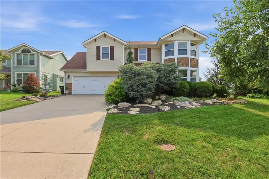 16201 Kevin Lane, Belton, MO 64012 - #1