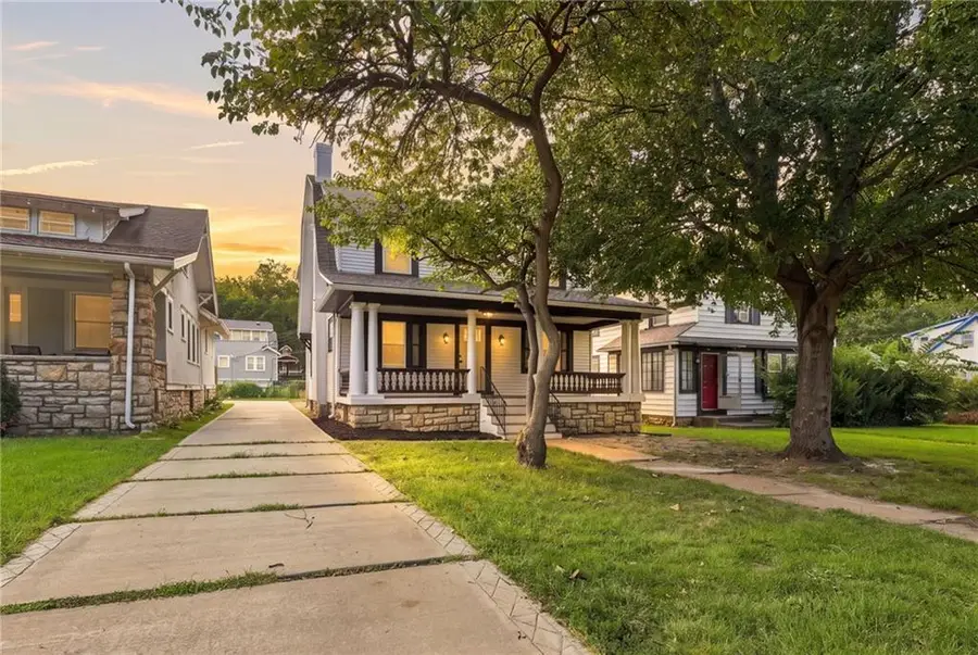 5604 Paseo Boulevard, Kansas City, MO 64110 - #2