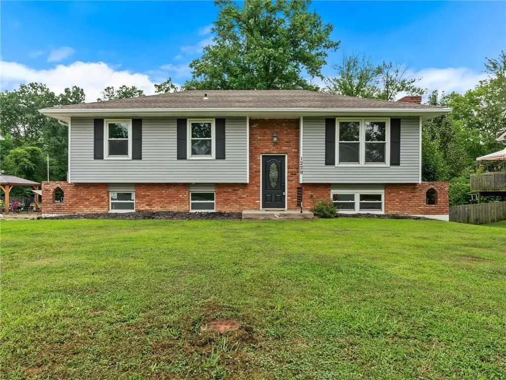 1229 Michele Drive, Excelsior Springs, MO 64024 - #1
