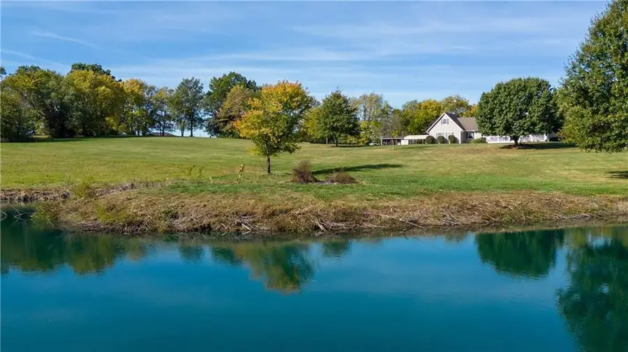 705 Broadway Avenue, Richmond, MO 64085 - #2