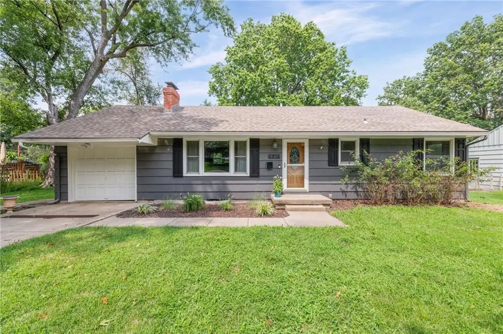 6814 W 73rd Street, Overland Park, KS 66204 - #1