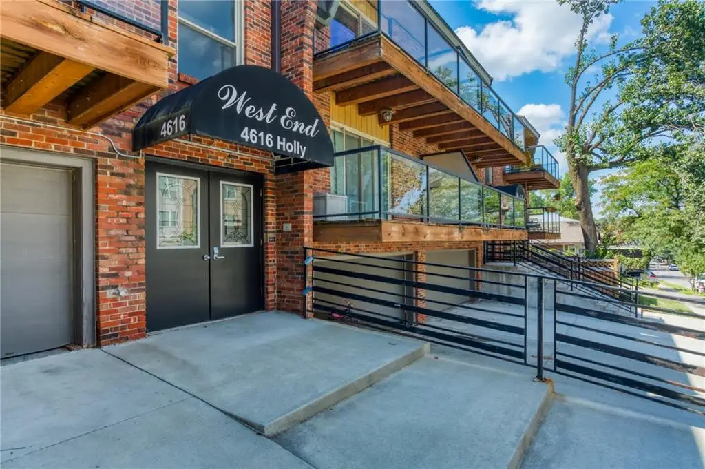 4616 Holly Street #6, Kansas City, MO 64112 - #1