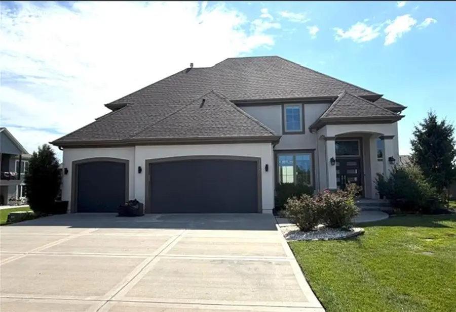 16801 Melrose Street, Overland Park, KS 66221 - #2
