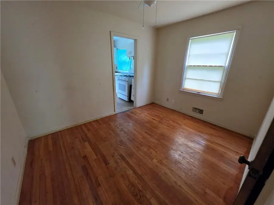 8507 E 87th Street, Kansas City, MO 64138 - #3