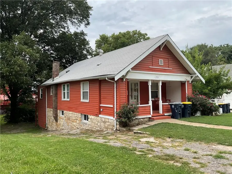 4430 Montgall Avenue, Kansas City, MO 64130 - #2